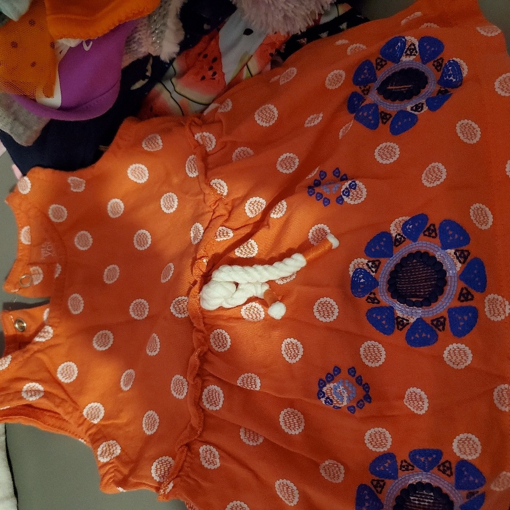 Baby clothes